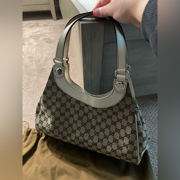 Gucci Beige Monogram Charmy Hobo - Picture 7 of 12